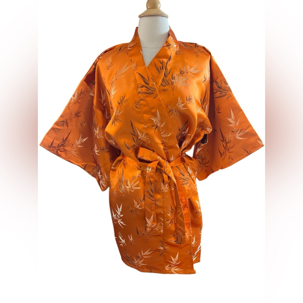 Oriental Orange Kimono Robe with Belt and Gold,Copper,Brown Leaf Pattern OS